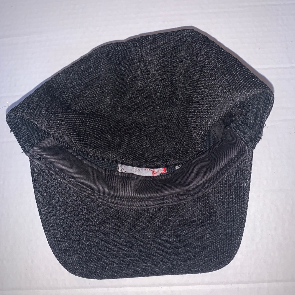 Hat - Picture 2 of 6